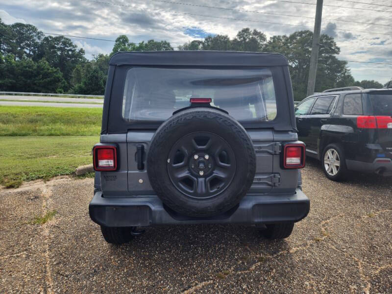 2019 Jeep Wrangler Unlimited Sport photo 9