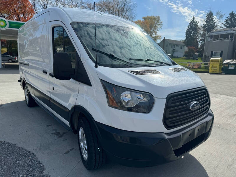 2016 Ford Transit Base photo 9