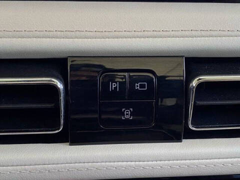 2022 Lincoln Nautilus Black Label