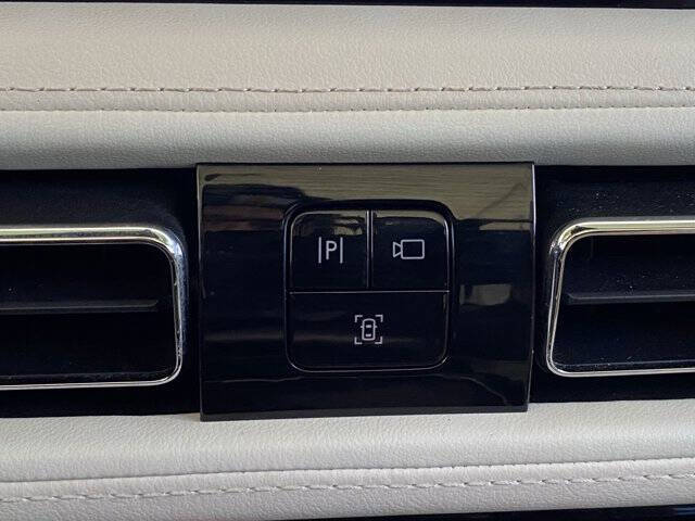 2022 Lincoln Nautilus Black Label