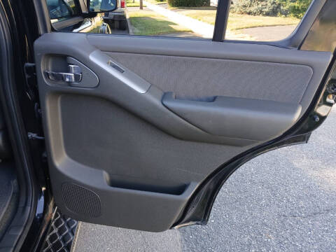 2012 Nissan Pathfinder S