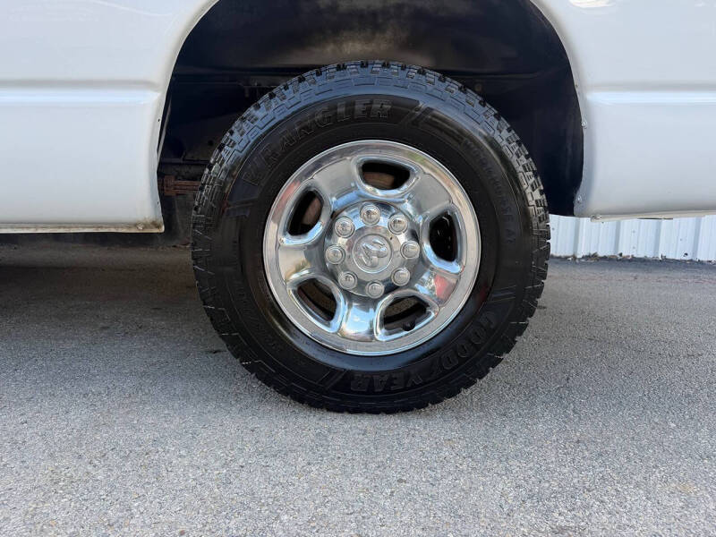 2004 Dodge Ram 2500 SLT
