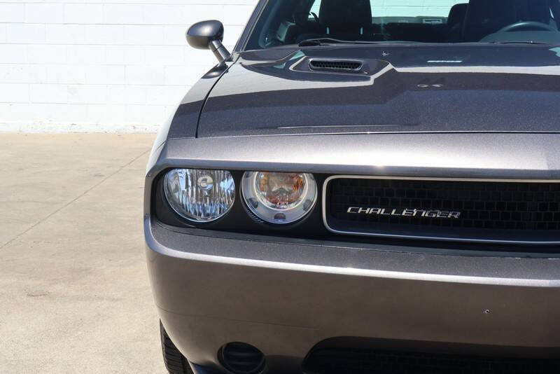 2013 Dodge Challenger SXT