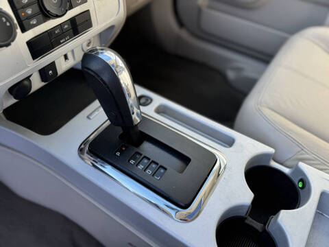 2010 Mercury Mariner V6