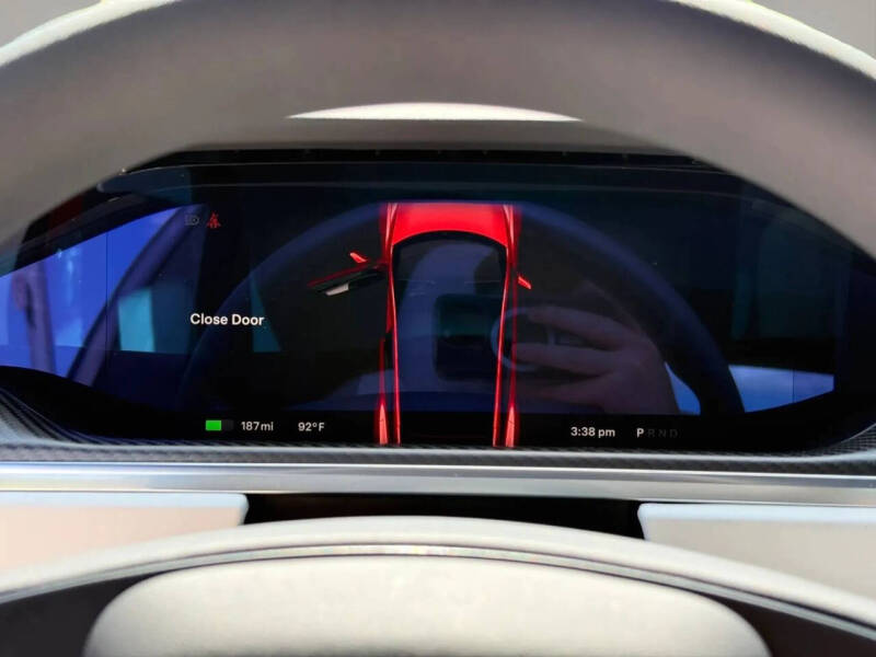 2023 Tesla Model S Plaid