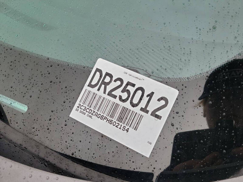 2023 Dodge Challenger SXT