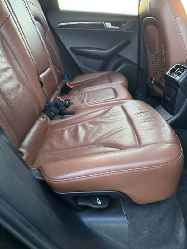 2012 Audi Q5 2.0T quattro Premium Plus