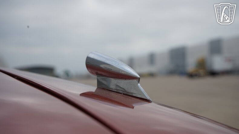 1966 Ford Thunderbird