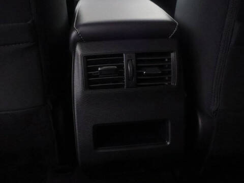 2025 Mitsubishi Outlander ES