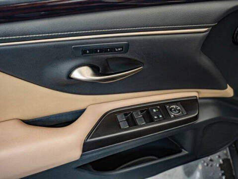 2019 Lexus ES 350