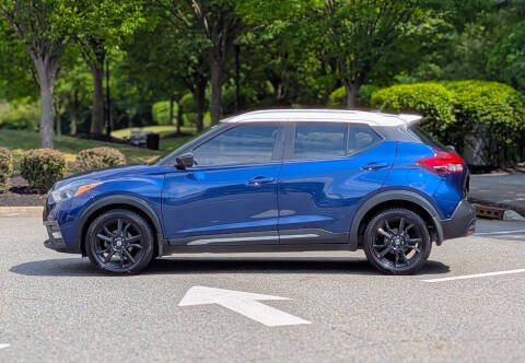 2020 Nissan Kicks SR