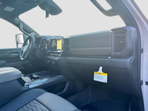 2026 Chevrolet Silverado 2500HD ZR2