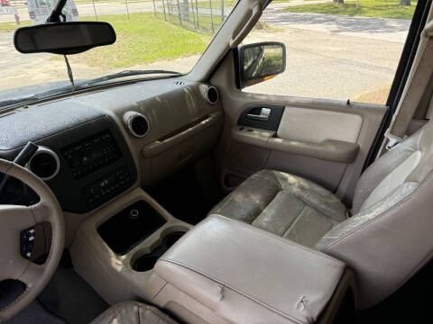 2004 Ford Expedition Eddie Bauer