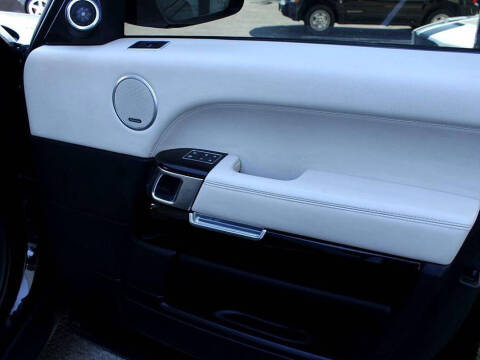 2017 Land Rover Range Rover HSE