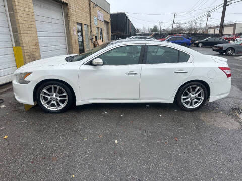 2010 Nissan Maxima for sale at IAS Auto Sales in Deer Park NY