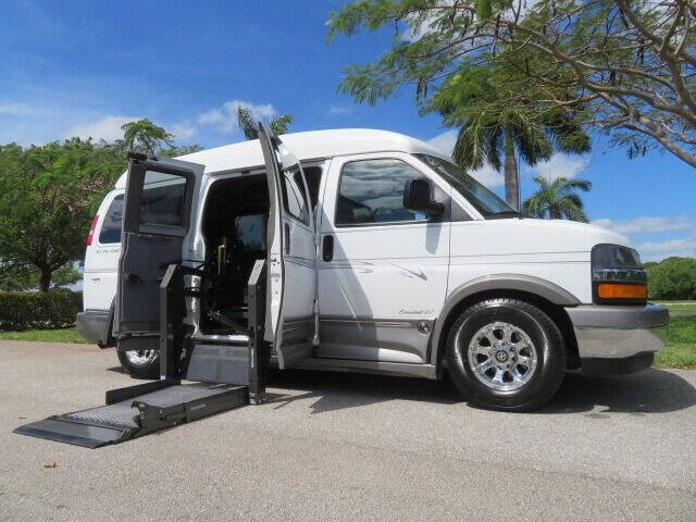 2017 Chevrolet Express 2500