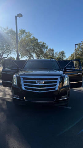 2018 Cadillac Escalade ESV Premium Luxury