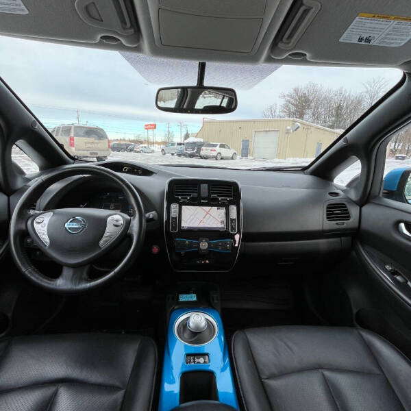 2013 Nissan LEAF SL