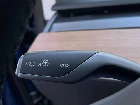 2019 Tesla Model 3 Mid Range
