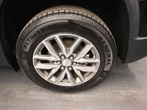 2017 GMC Acadia SLE-2