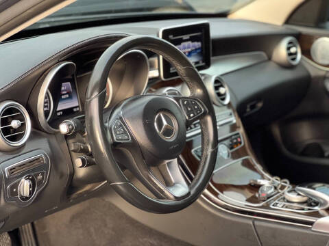 2015 Mercedes-Benz C-Class C 300