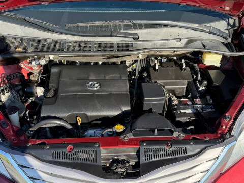 2016 Toyota Sienna