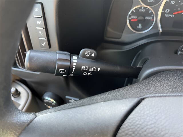 2023 Chevrolet Express 2500