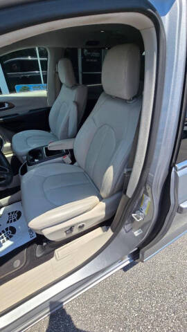 2018 Chrysler Pacifica Touring L Plus
