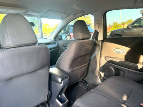 2017 Honda HR-V LX