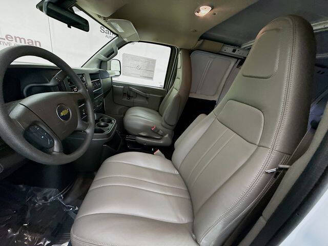 2026 Chevrolet Express 2500