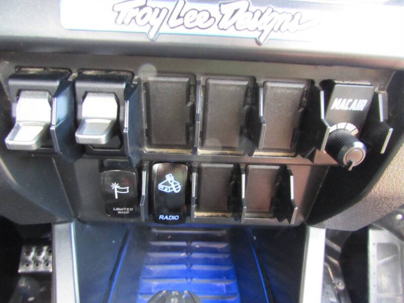 2023 Polaris RZR Pro R