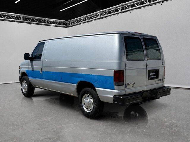 2012 Ford E-Series E-250