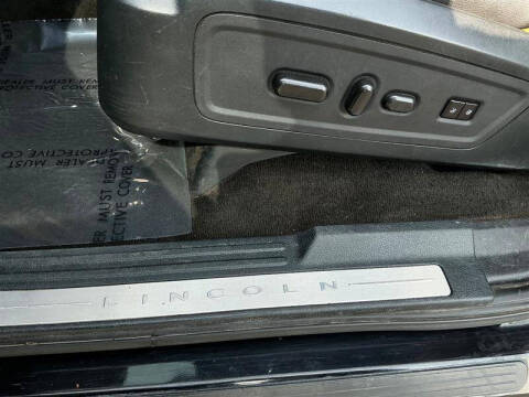 2017 Lincoln Navigator L Reserve