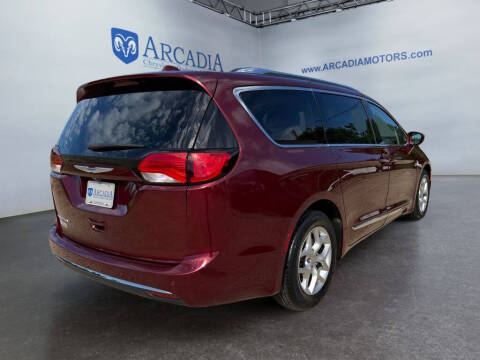 2019 Chrysler Pacifica Touring L