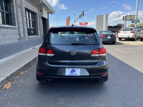 2011 Volkswagen GTI Autobahn