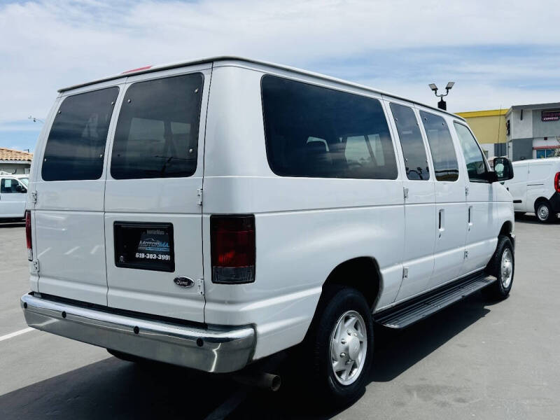 2013 Ford E-Series E-350 SD XL