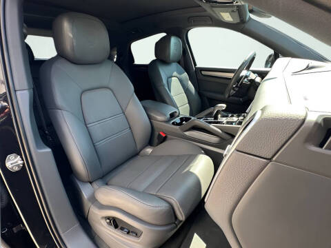 2022 Porsche Cayenne