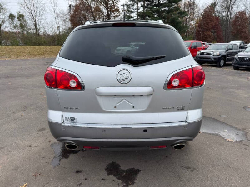 2011 Buick Enclave CXL-2