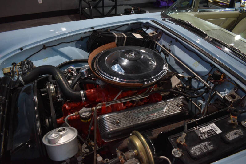 1957 Ford Thunderbird