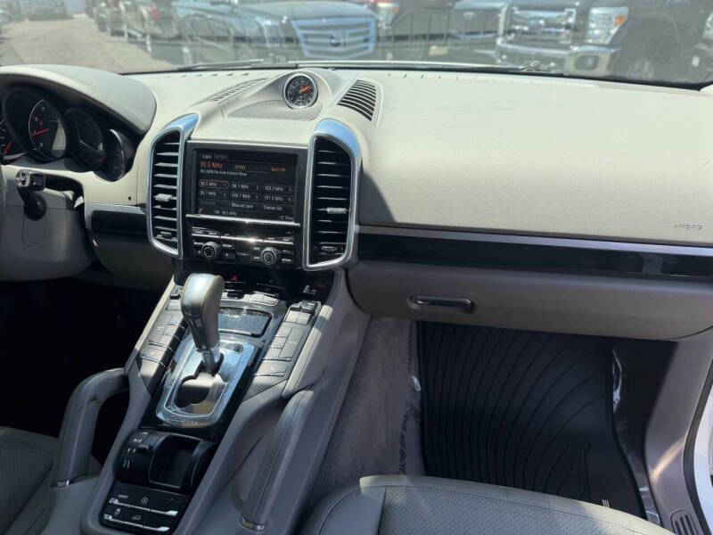 2013 Porsche Cayenne