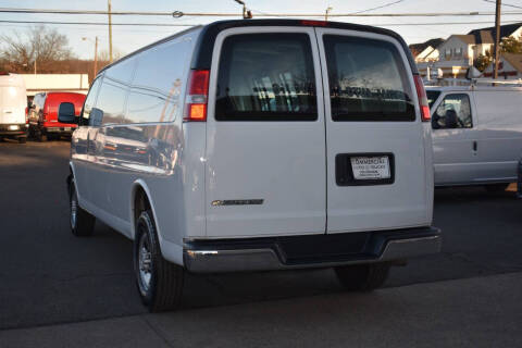 2021 Chevrolet Express 2500