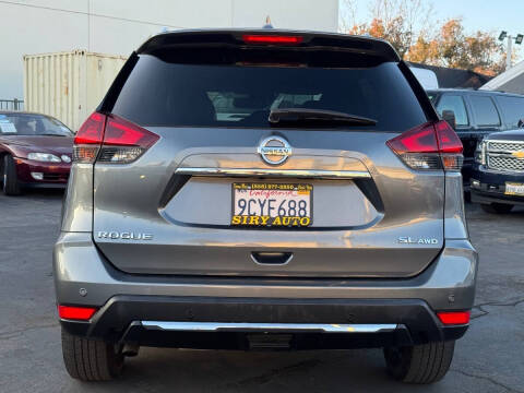 2020 Nissan Rogue SL