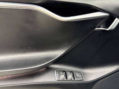 2017 Tesla Model S 75D