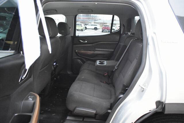 2019 GMC Acadia SLE-2