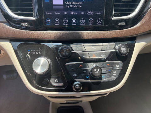 2018 Chrysler Pacifica Touring L Plus