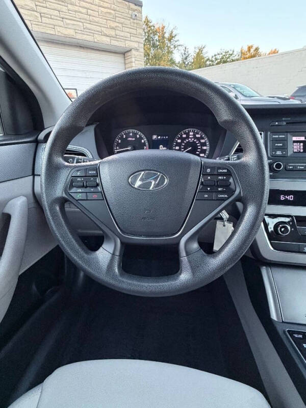 2017 Hyundai Sonata SE