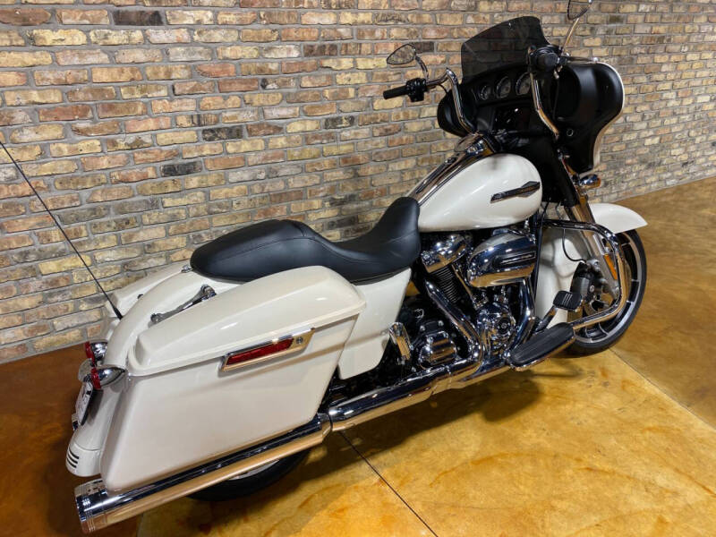 2022 Harley-Davidson Street Glide®