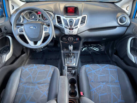 2012 Ford Fiesta SE
