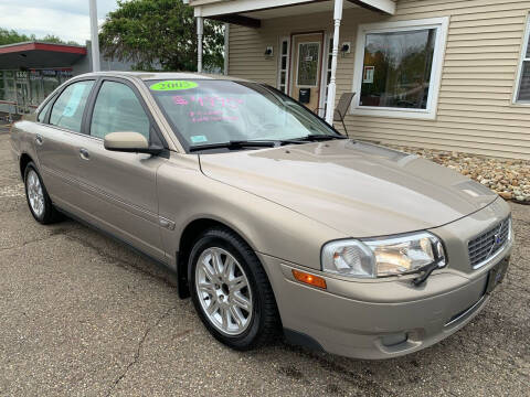 2005 Volvo S80 for sale at G & G Auto Sales in Steubenville OH