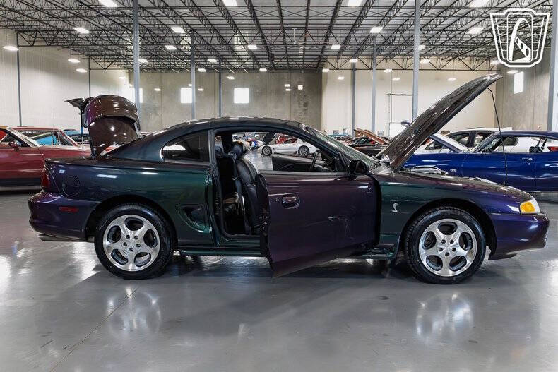 1996 Ford Mustang SVT Cobra